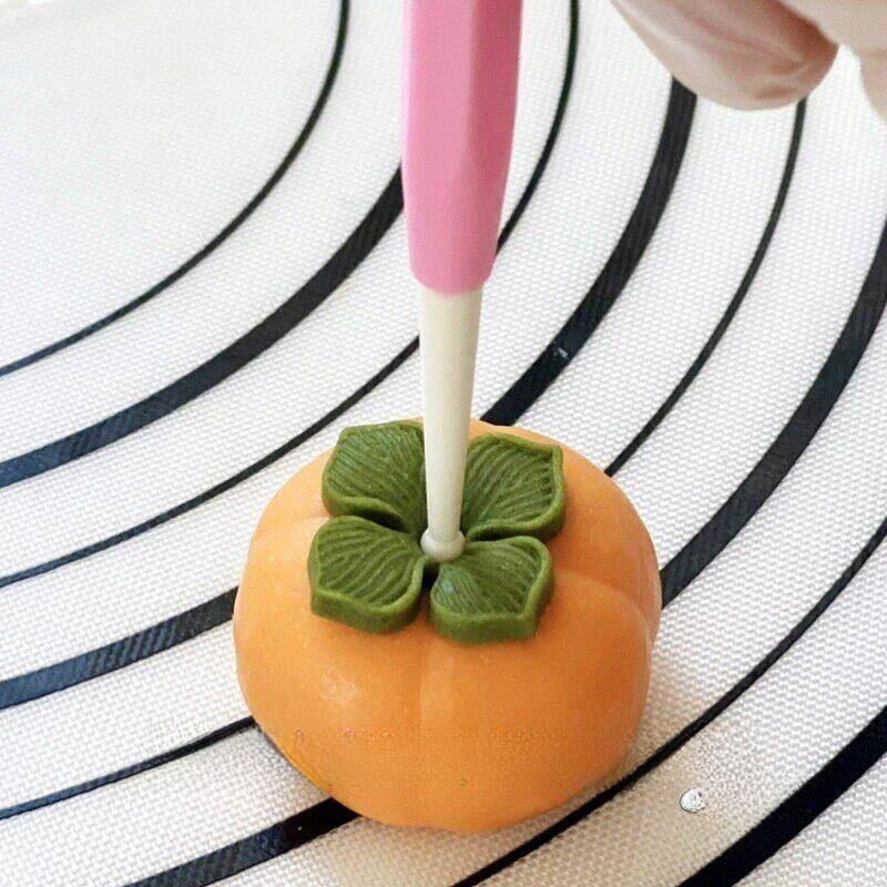 Spring Baked Doughnut Shape Mo - Kitchen Baking Center 评论和价格